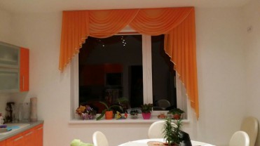 Curtains for kitchen