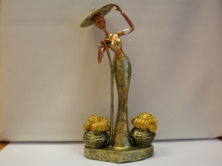 Statue - Decorative figurine