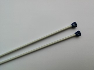 Knitting accessories - Knitting needles Nr. 4.0