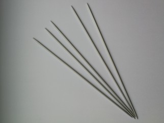 Knitting accessories -  Knitting needles Nr. 2.5